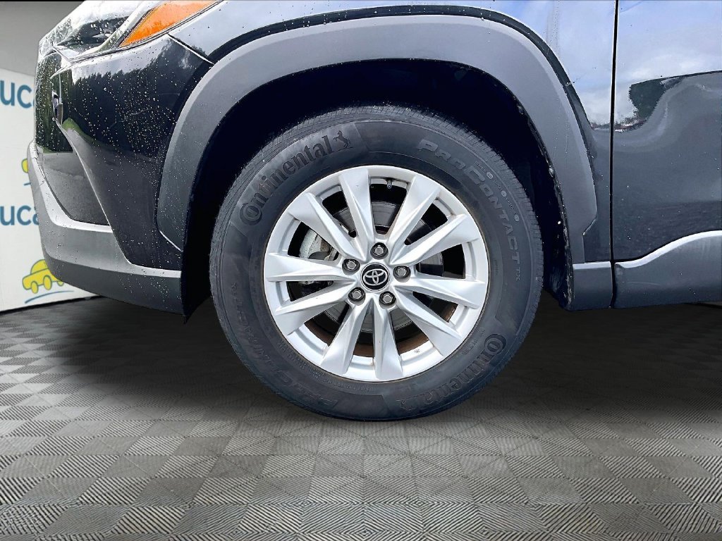 Used 2022 Black Toyota LE image 7