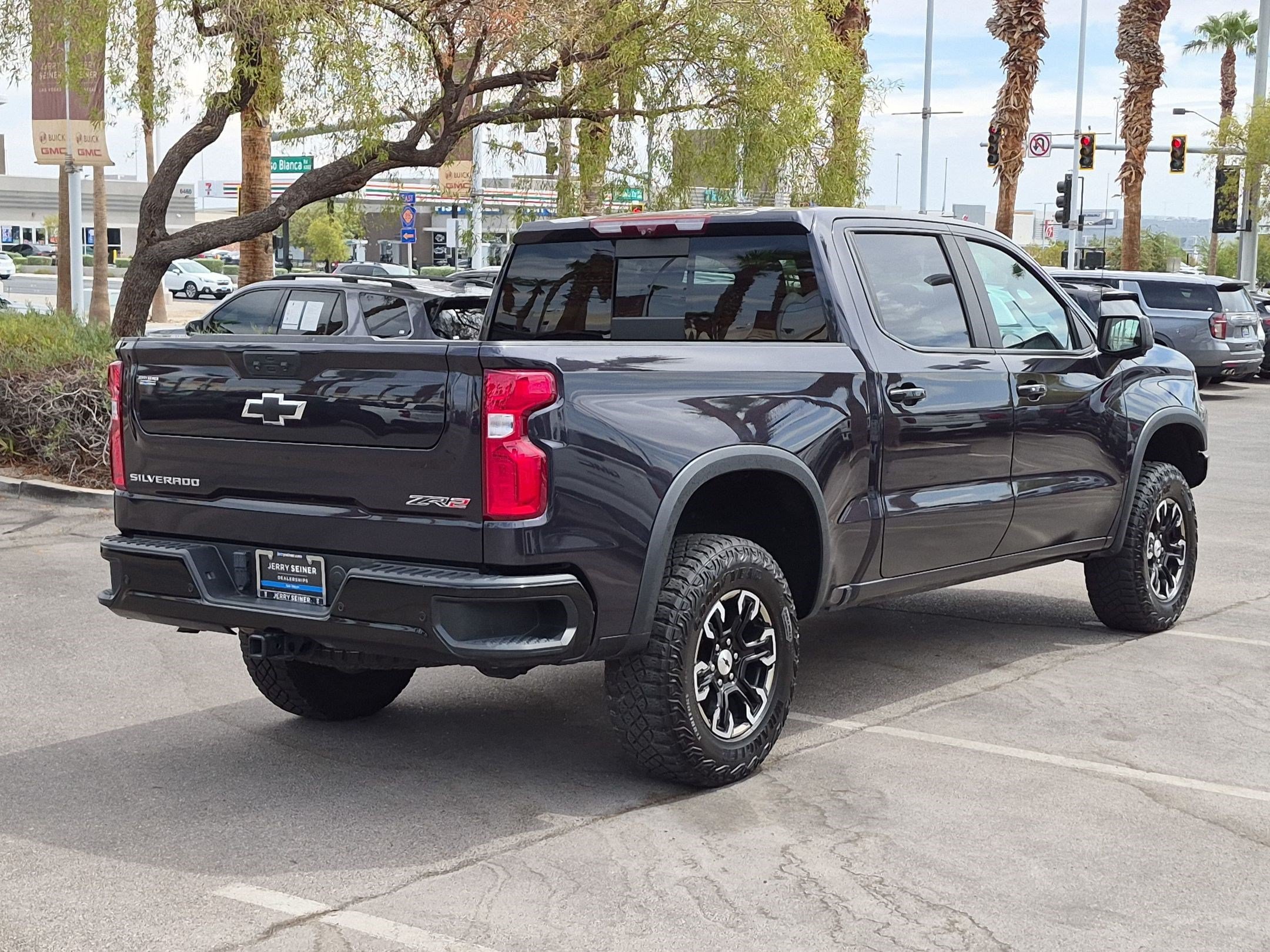 Used 2022 Dark Ash Metallic Chevrolet ZR2 image 6