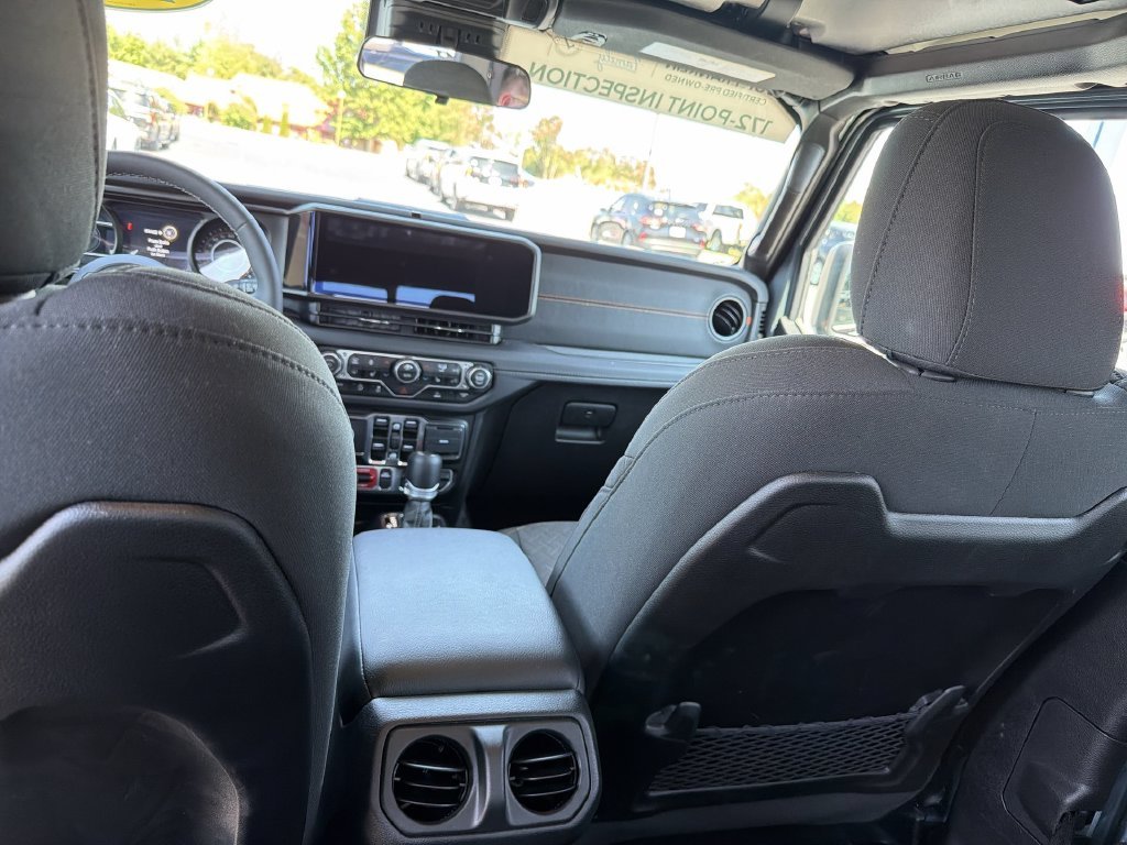 Used 2025 Gray Jeep Mojave image 26
