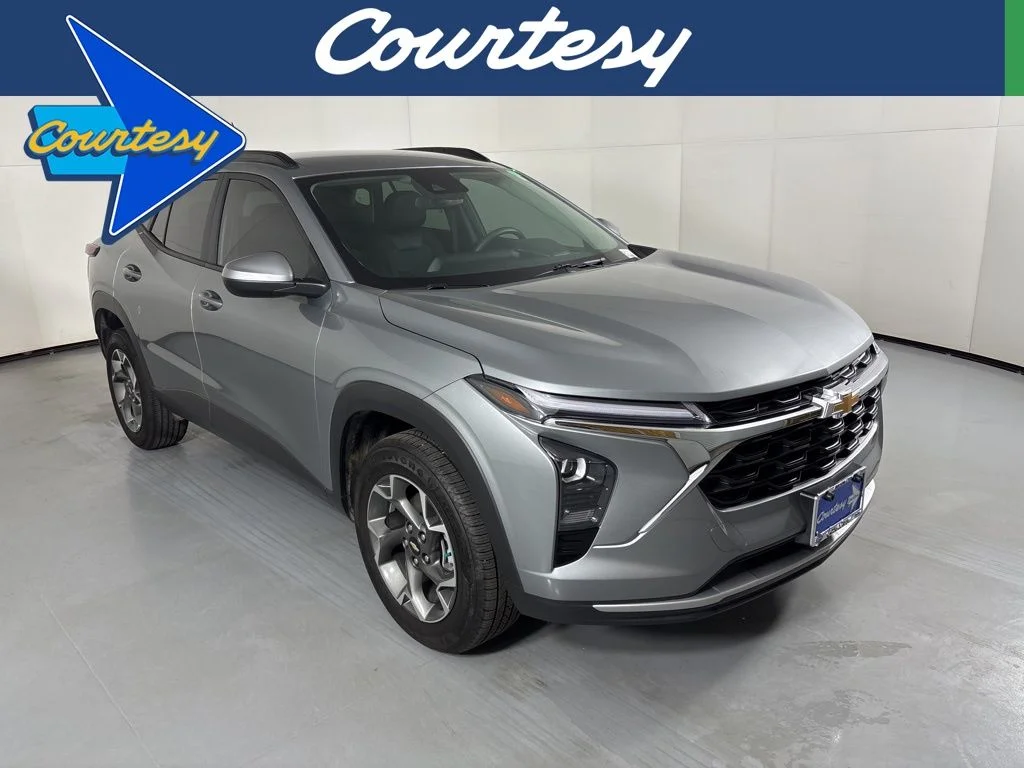 2024 Chevrolet Trax LT's photo
