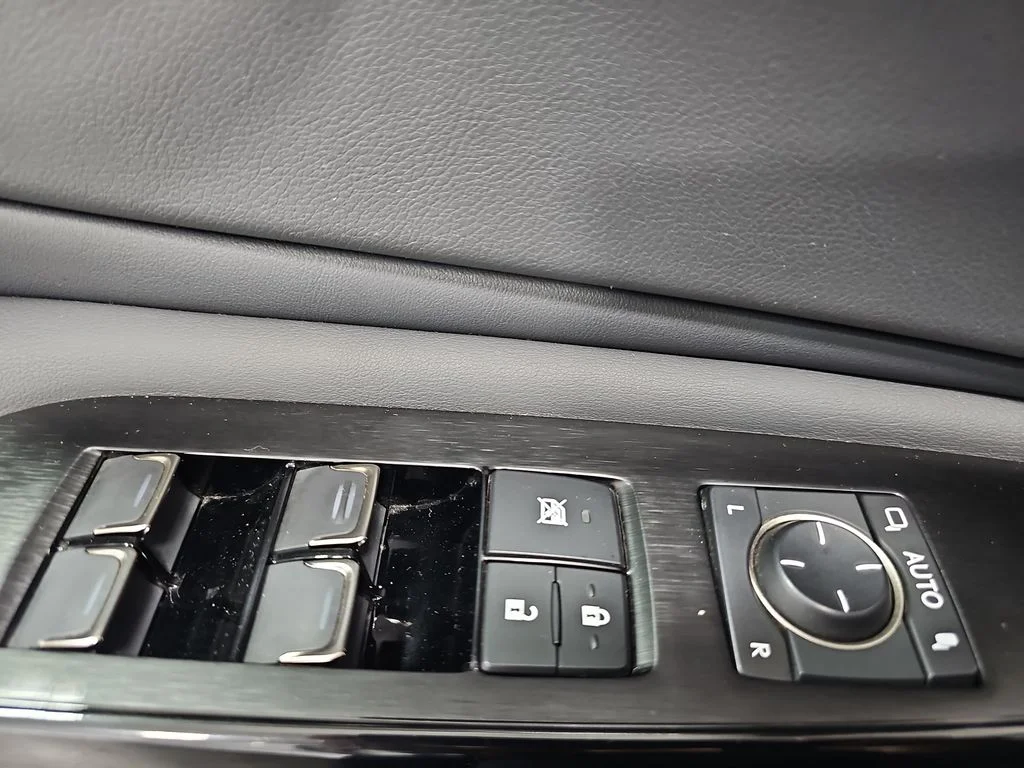 Used 2023 White Lexus 250 image 30