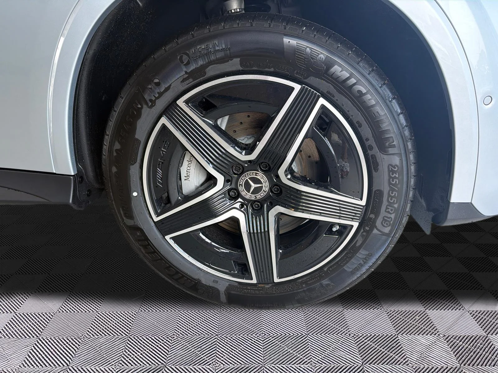 New 2026 Silver Mercedes-Benz GLC 300 4MATIC SUV image 2