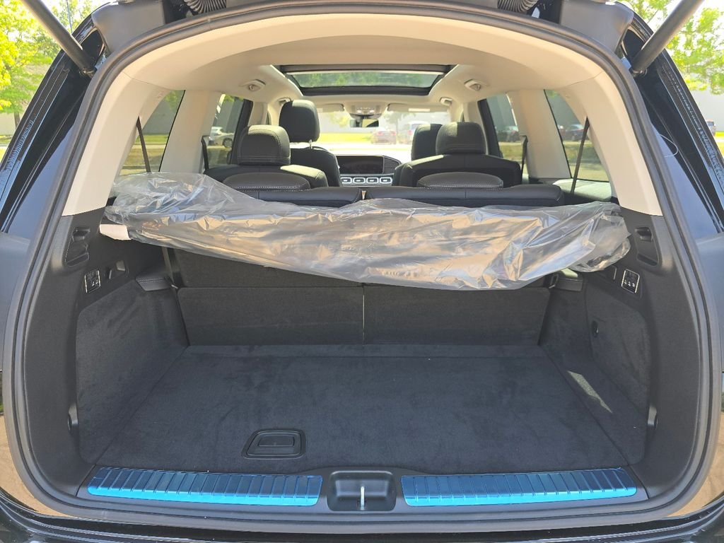 New 2026 Black Mercedes-Benz GLS 450 image 18
