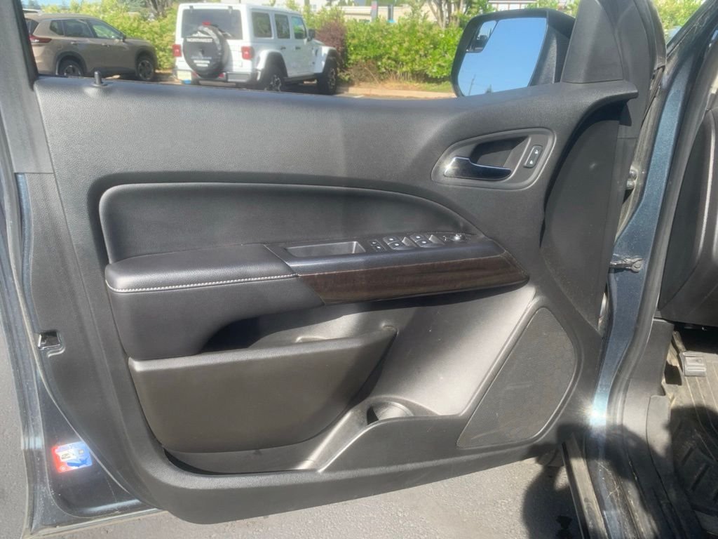 Used 2019 Blue GMC SLE1 image 13