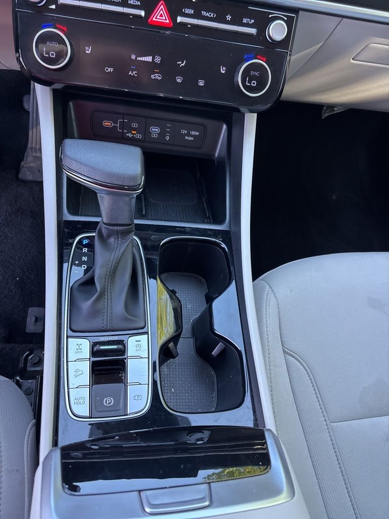 Used 2025 Gray Hyundai SEL image 19