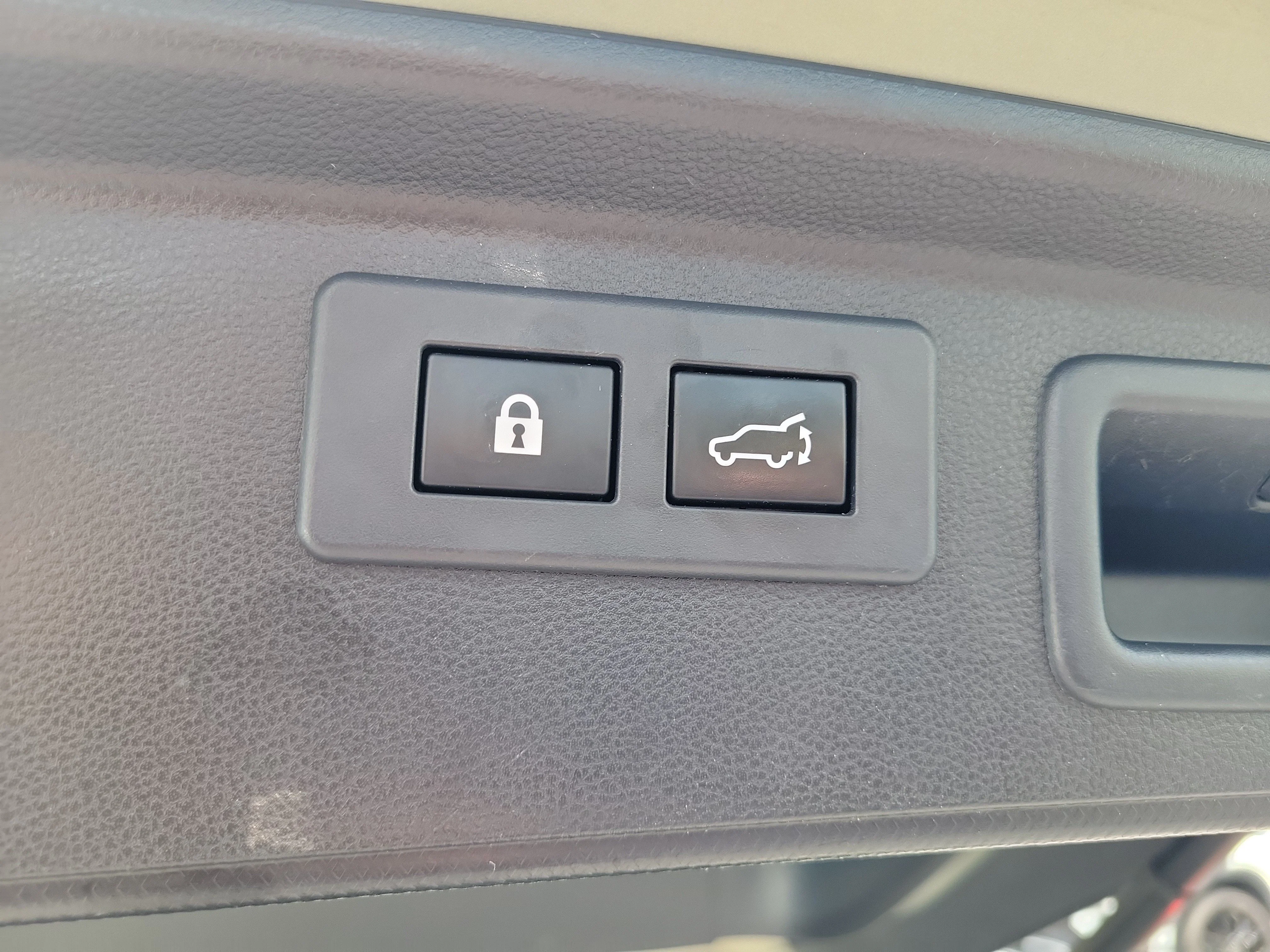 Used 2021 Jasper Green Metallic Subaru Limited image 15