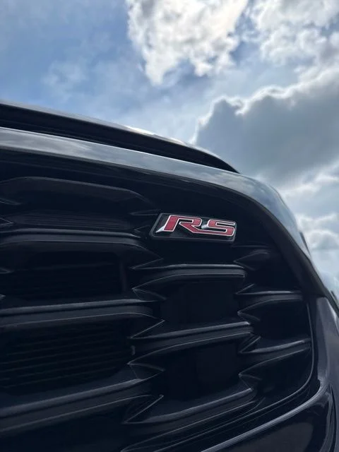 Used 2025 Black Chevrolet 2RS image 9