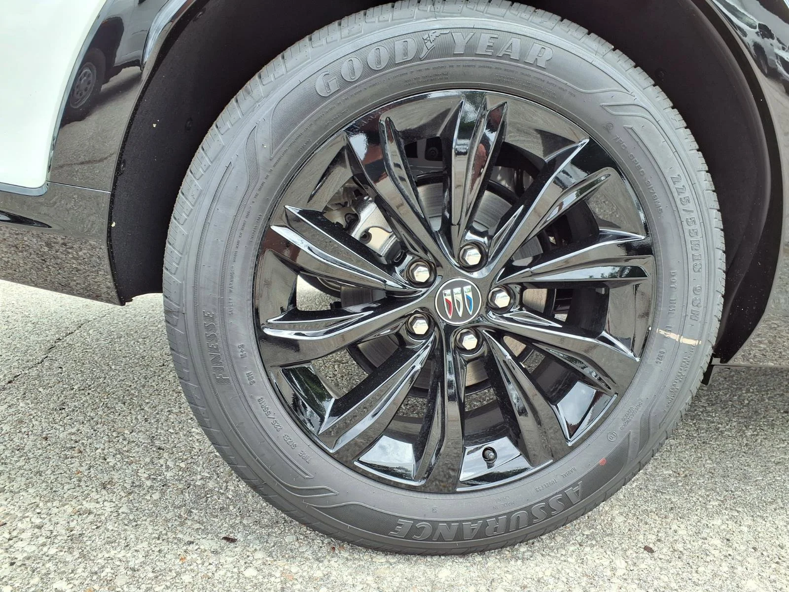 2026 Buick Envista Sport Touring - Photo 22