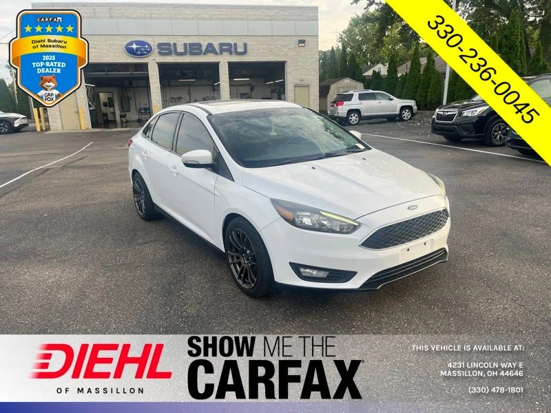 Used 2017 White Ford SEL image 1
