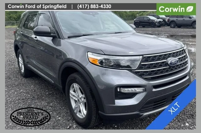 2024 Ford Explorer XLT 4WD's photo