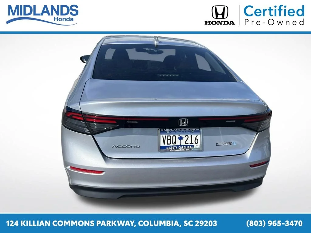 Certified Used 2024 Solar Silver Metallic Honda LX image 3