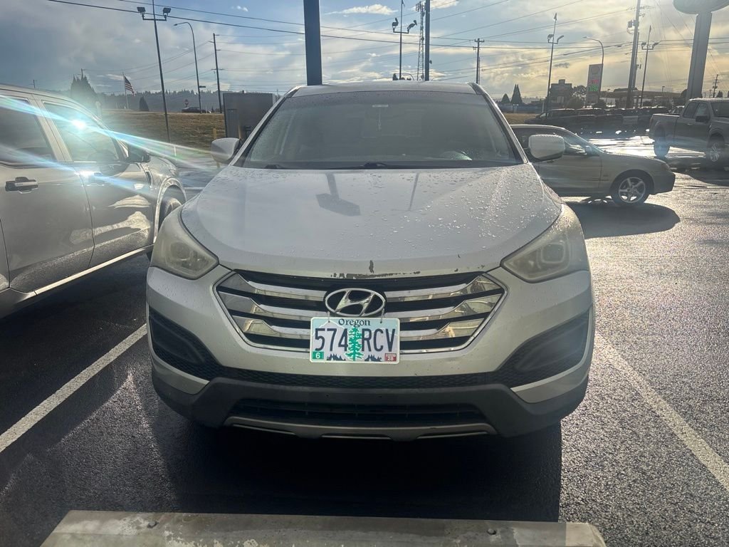 Used 2014 Silver Hyundai Base image 9