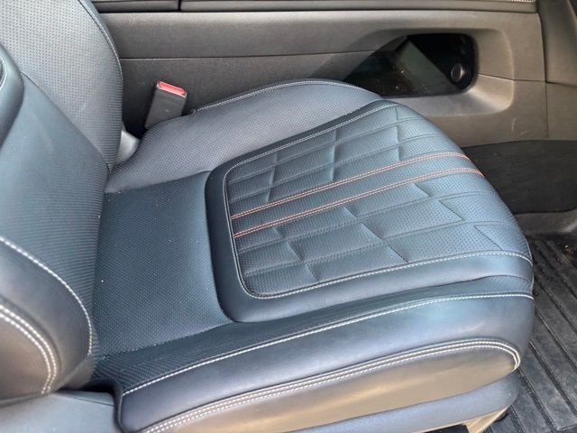 Used 2025 Gun Metallic/Super Black Nissan PRO-4X image 21