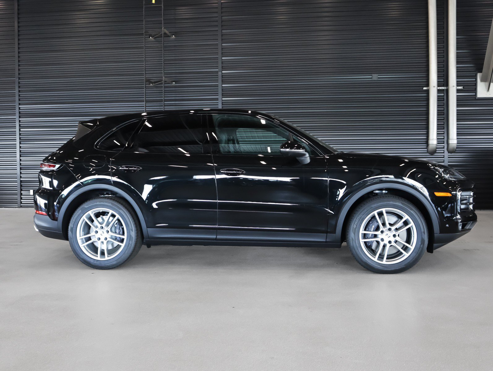 New 2026 Chromite Black Metallic Porsche  image 11