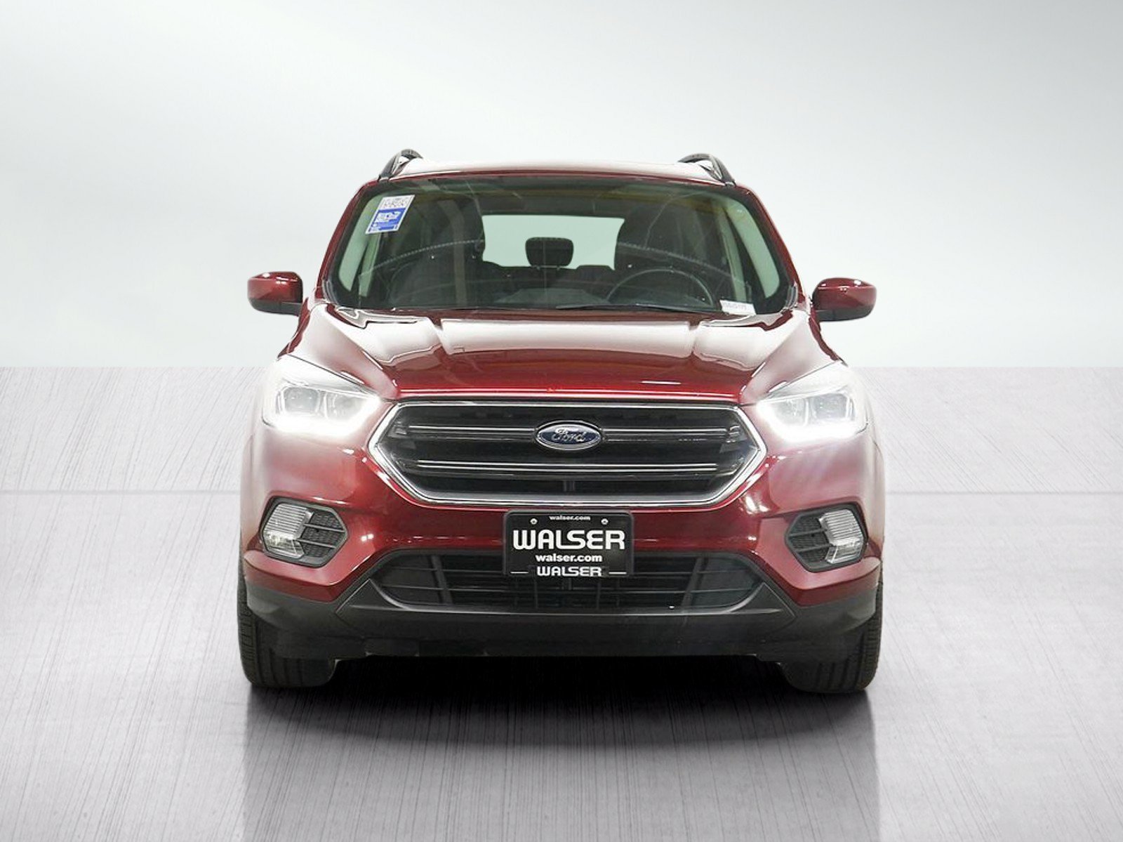 Used 2017 Ruby Red Metallic Ford SE image 8