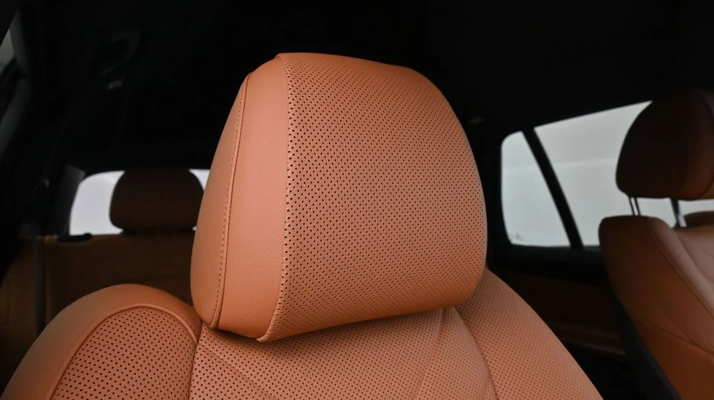 Certified Used 2024 Gray BMW sDrive40i image 18
