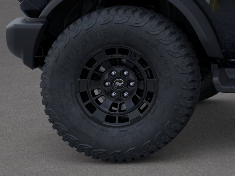 New 2026 Shadow Black Ford Outer Banks® image 21