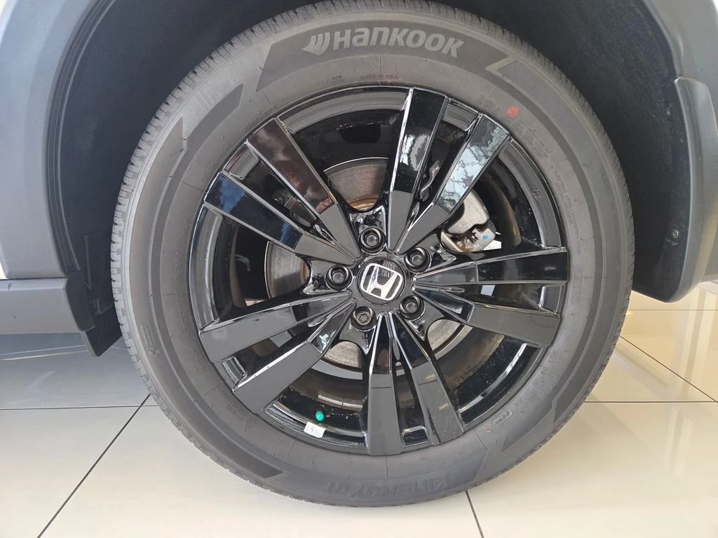 New 2026 Platinum White Pearl Honda AWD SPORT image 54