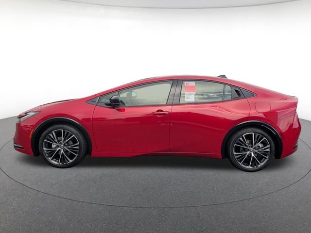 New 2026 Supersonic Red Toyota XLE image 2