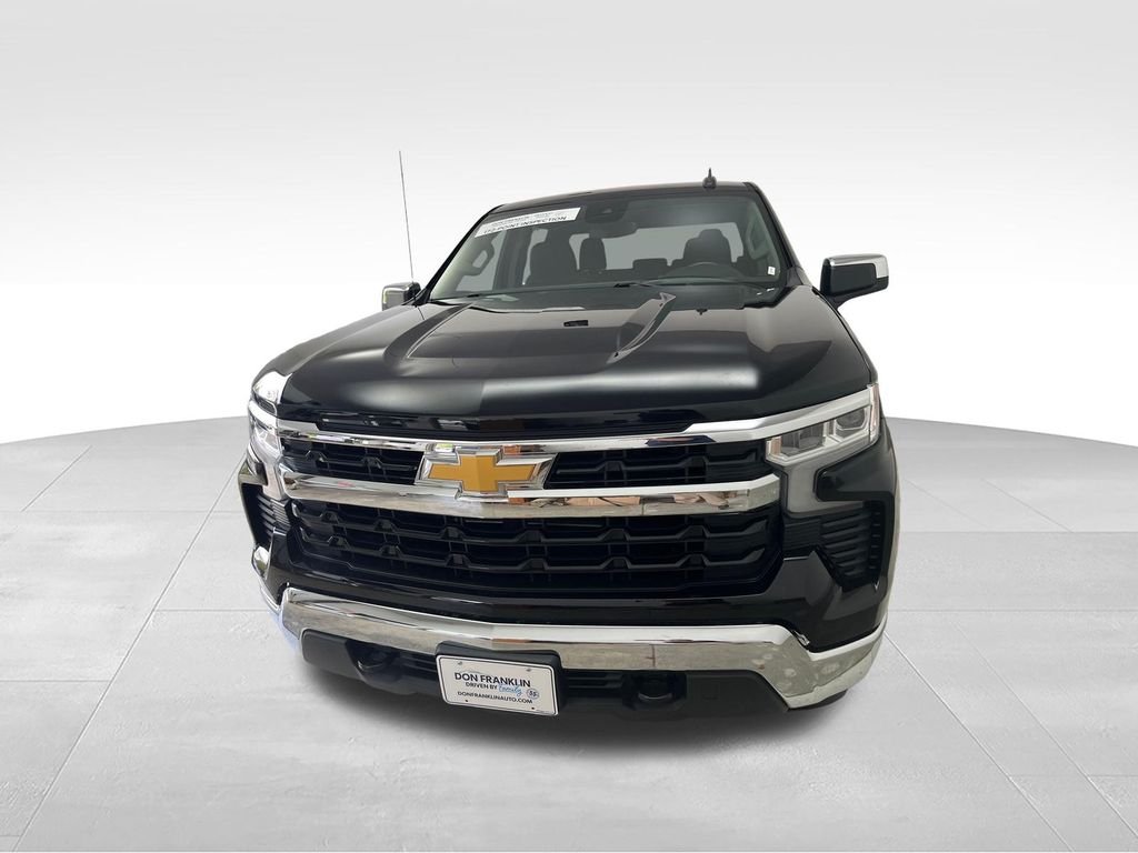 Used 2023 Black Chevrolet LT image 8