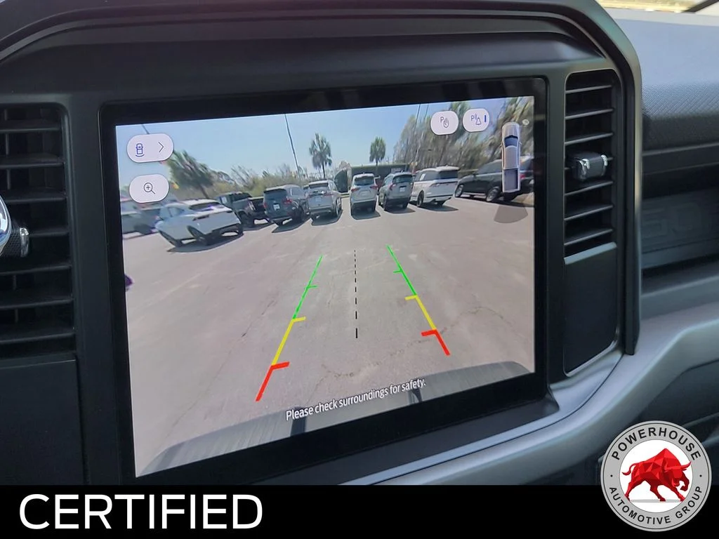 Used 2025 White Ford XL image 25