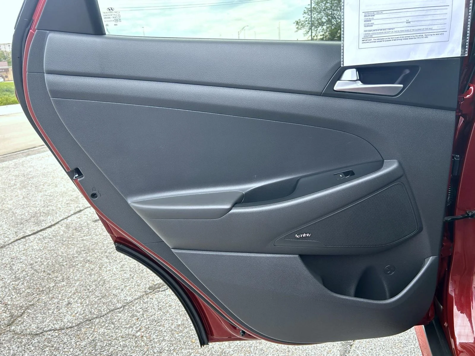 Used 2019 Red Hyundai Night image 17