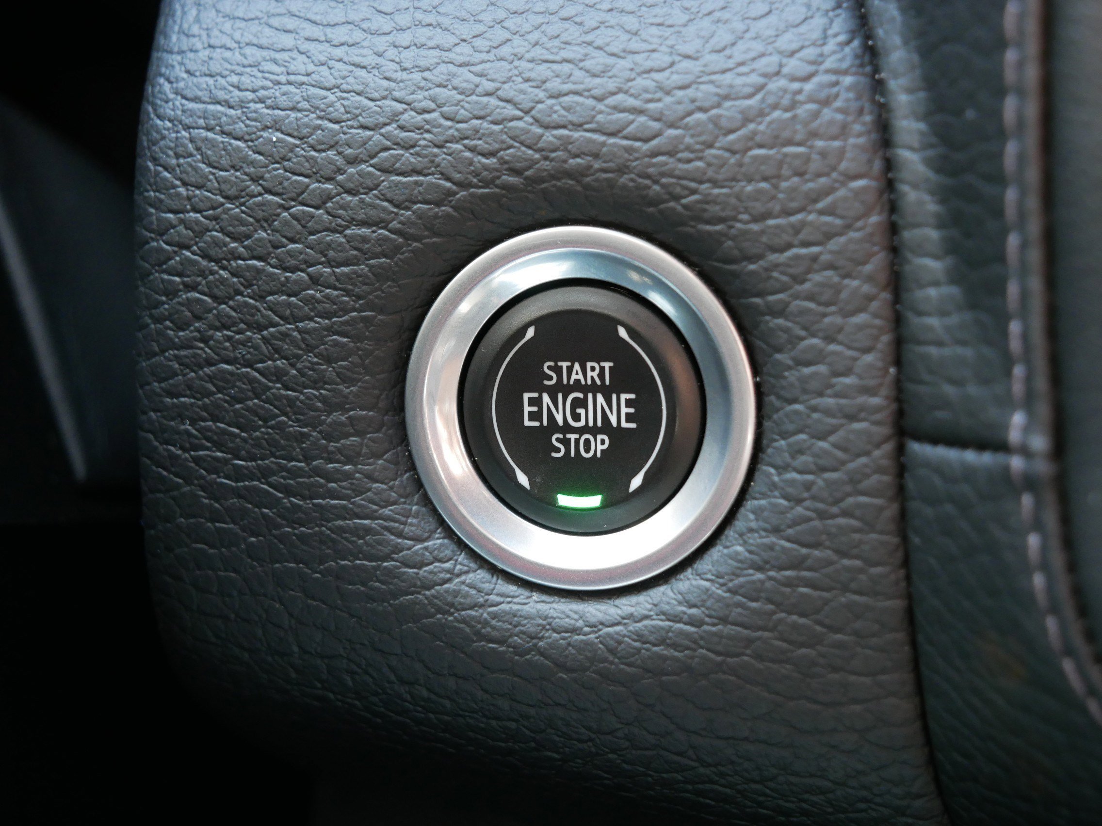 2023 GMC Yukon Denali - Photo 29