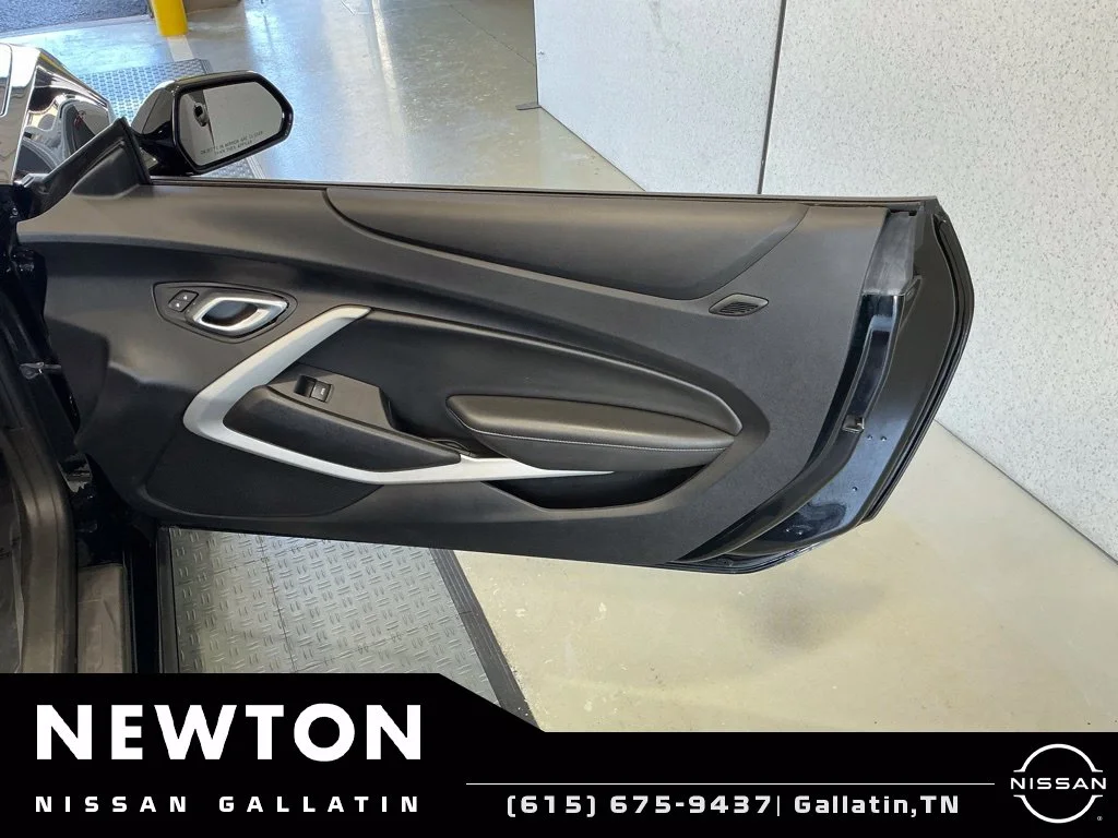 Used 2019 Black Chevrolet 1LT image 35