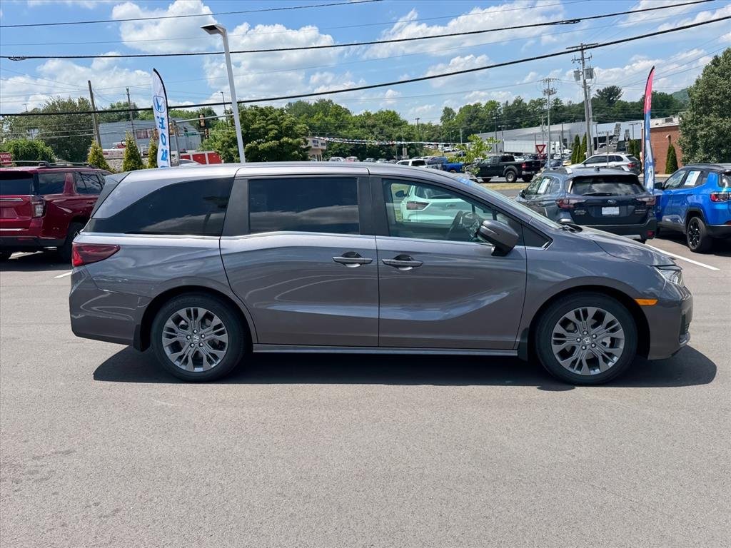 Certified Used 2026 Modern Steel Metallic Honda Touring image 8
