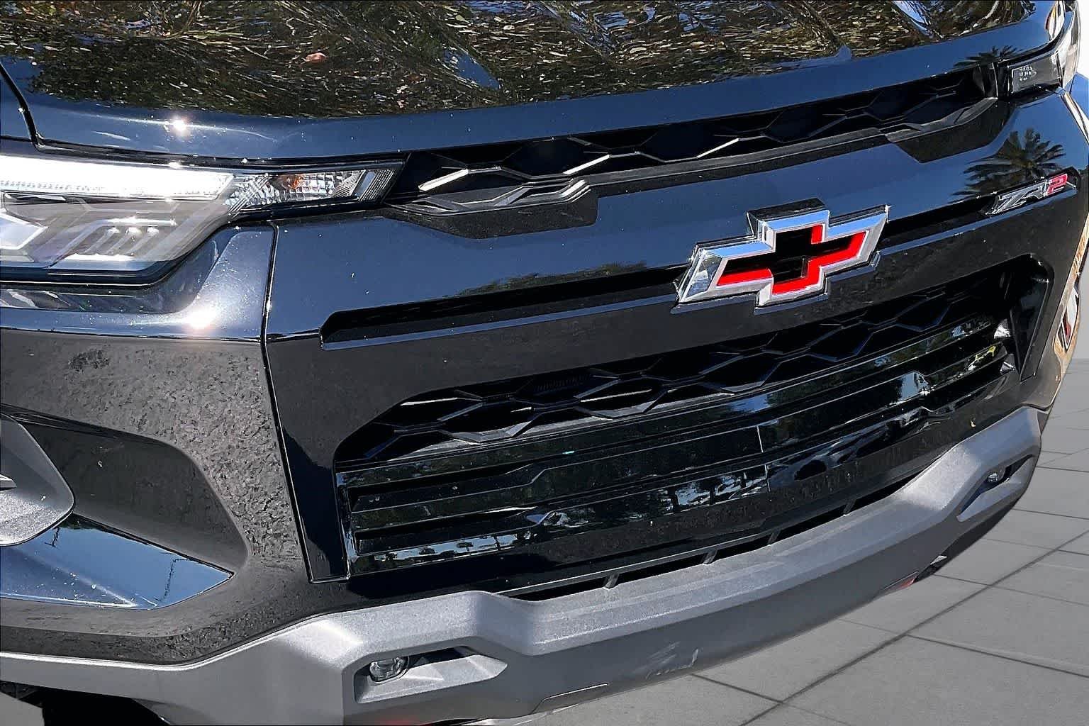 Certified Used 2024 Black Chevrolet ZR2 image 29