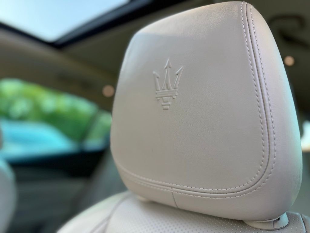 Used 2023 Bianco Astro Metallic Maserati GT image 25