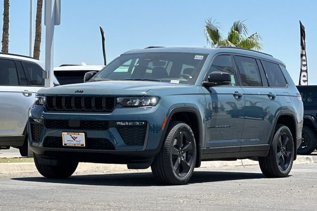 New 2026 Steel Blue Exterior Paint Jeep Limited image 7