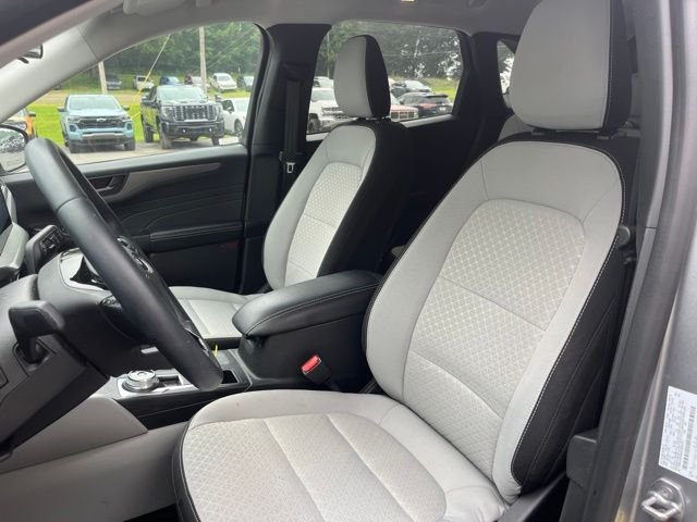 Used 2024 Silver Ford Active image 12