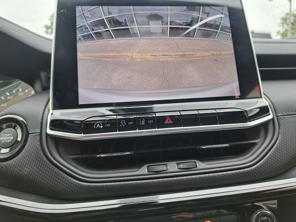 New 2026 Silver Jeep Latitude image 11