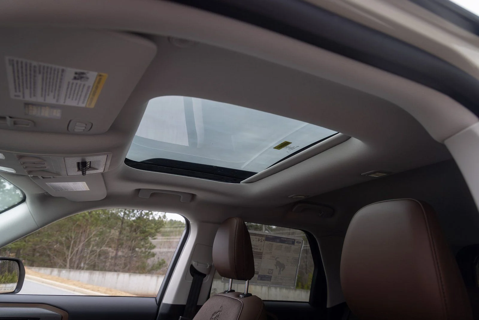 New 2025 Desert Sand Ford Outer Banks® image 18