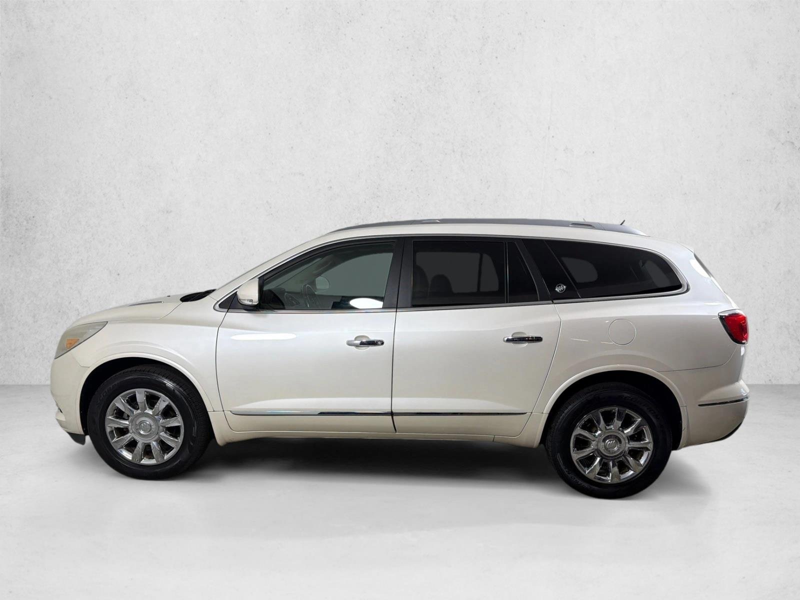 Used 2014 White Diamond Tricoat Buick Premium image 8