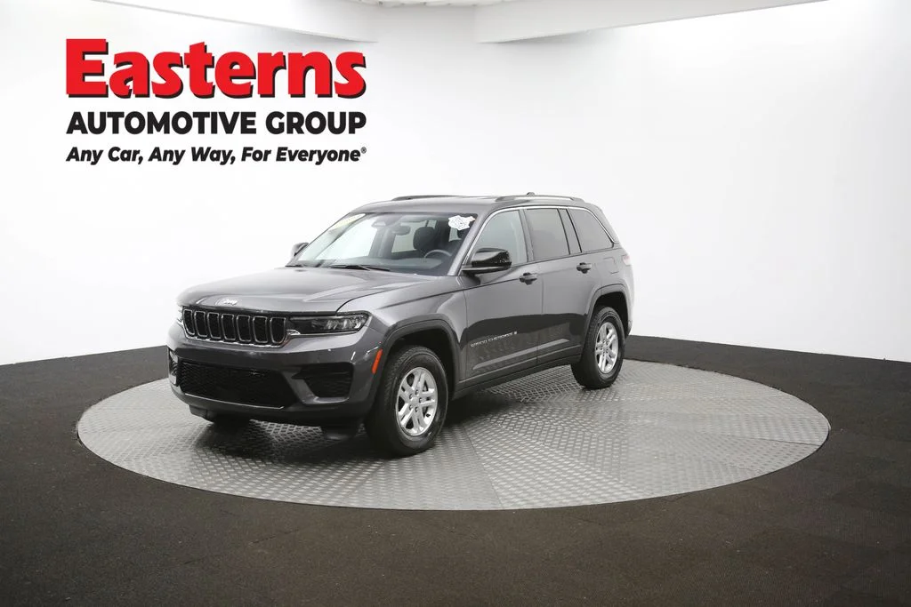 Used 2023 Gray Jeep Laredo image 55