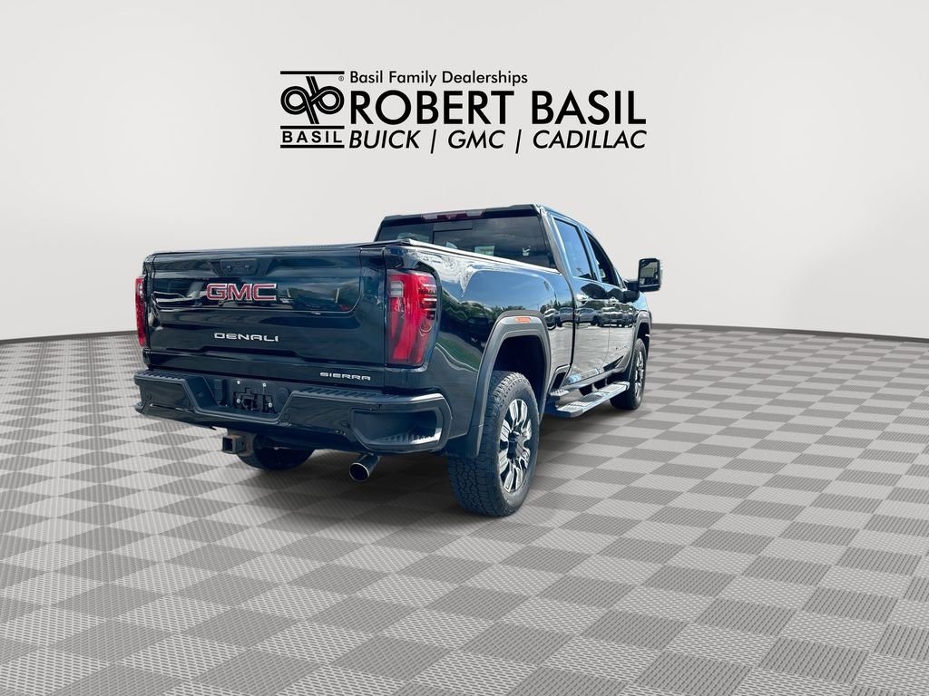 Used 2024 Black GMC Denali image 8