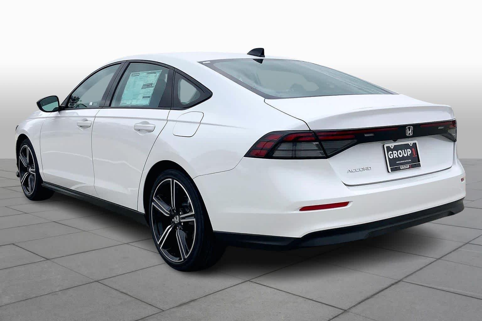 New 2026 Platinum White Pearl Honda SE image 11