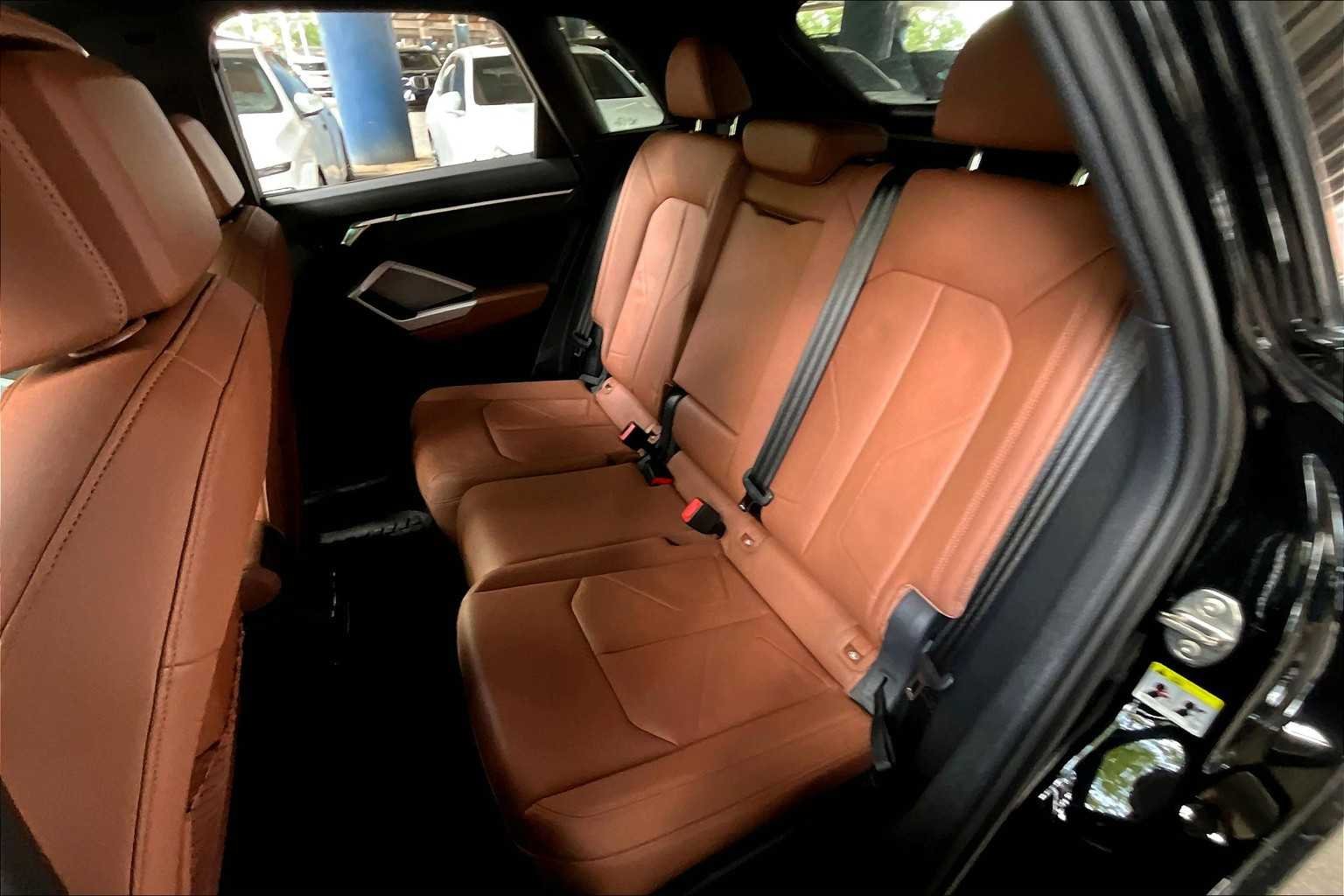 Used 2022 Mythos Black Metallic Audi Premium image 19