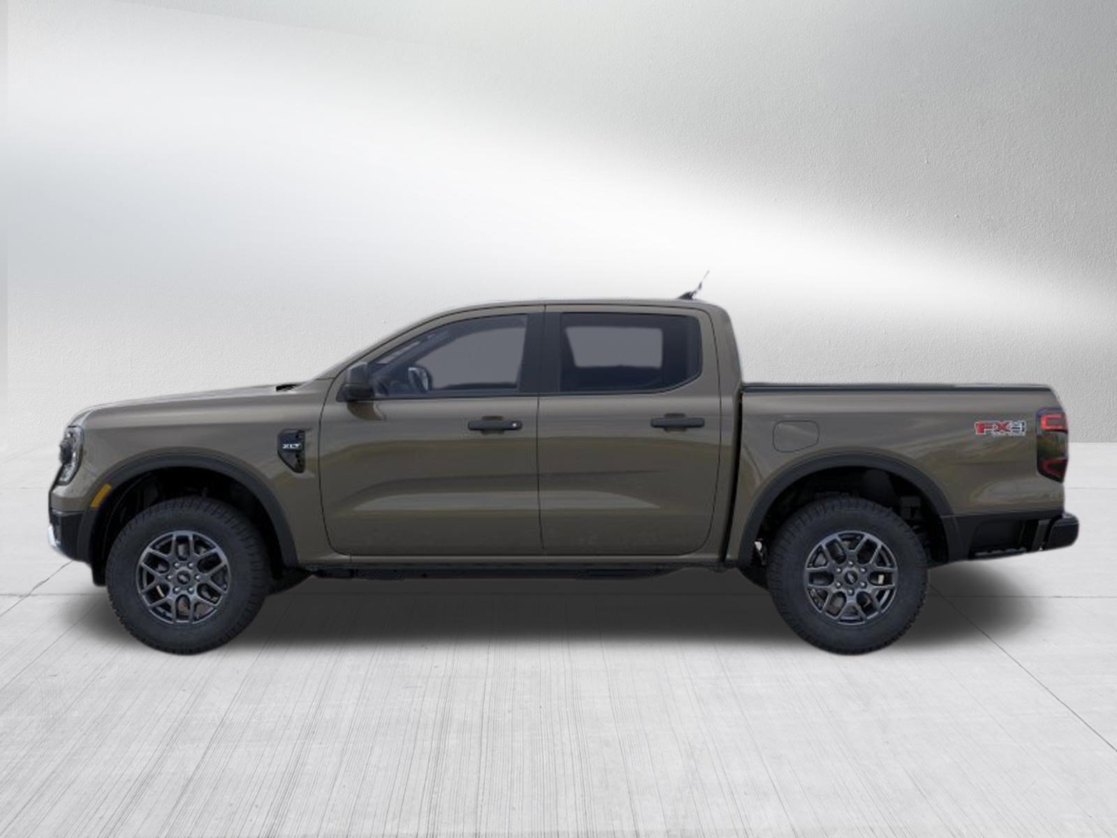New 2026 Marsh Gray Ford XLT image 5