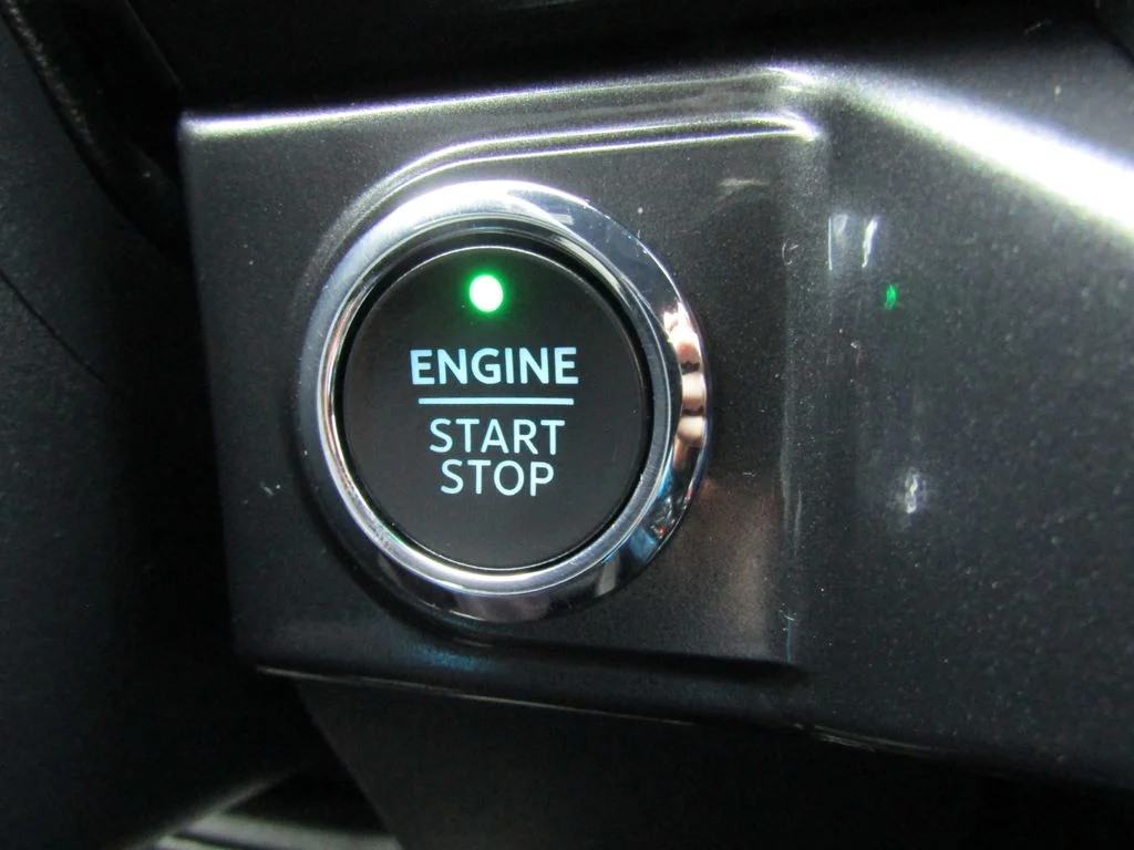 Used 2023 Oxford White Ford XLT image 29