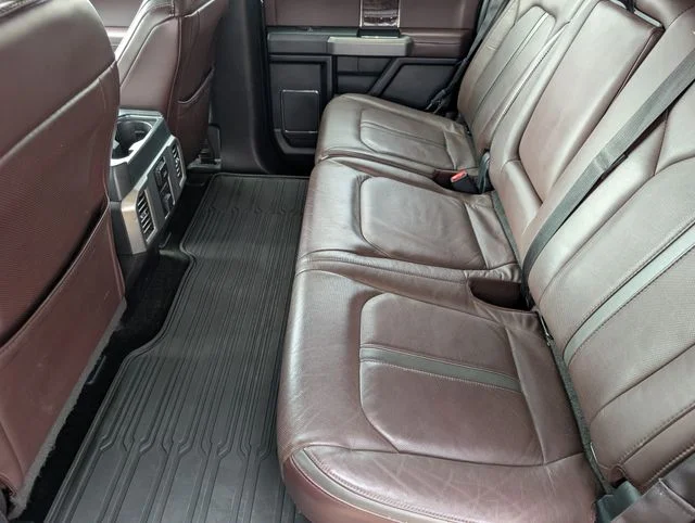 Used 2015 Guard Metallic Ford Platinum image 9