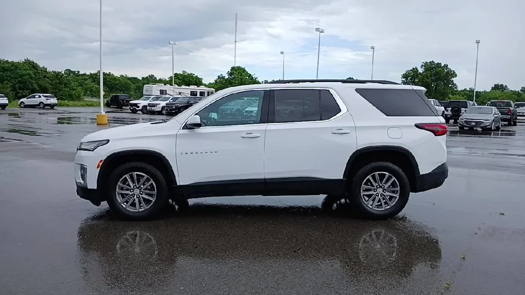 Used 2023 White Chevrolet LT image 5