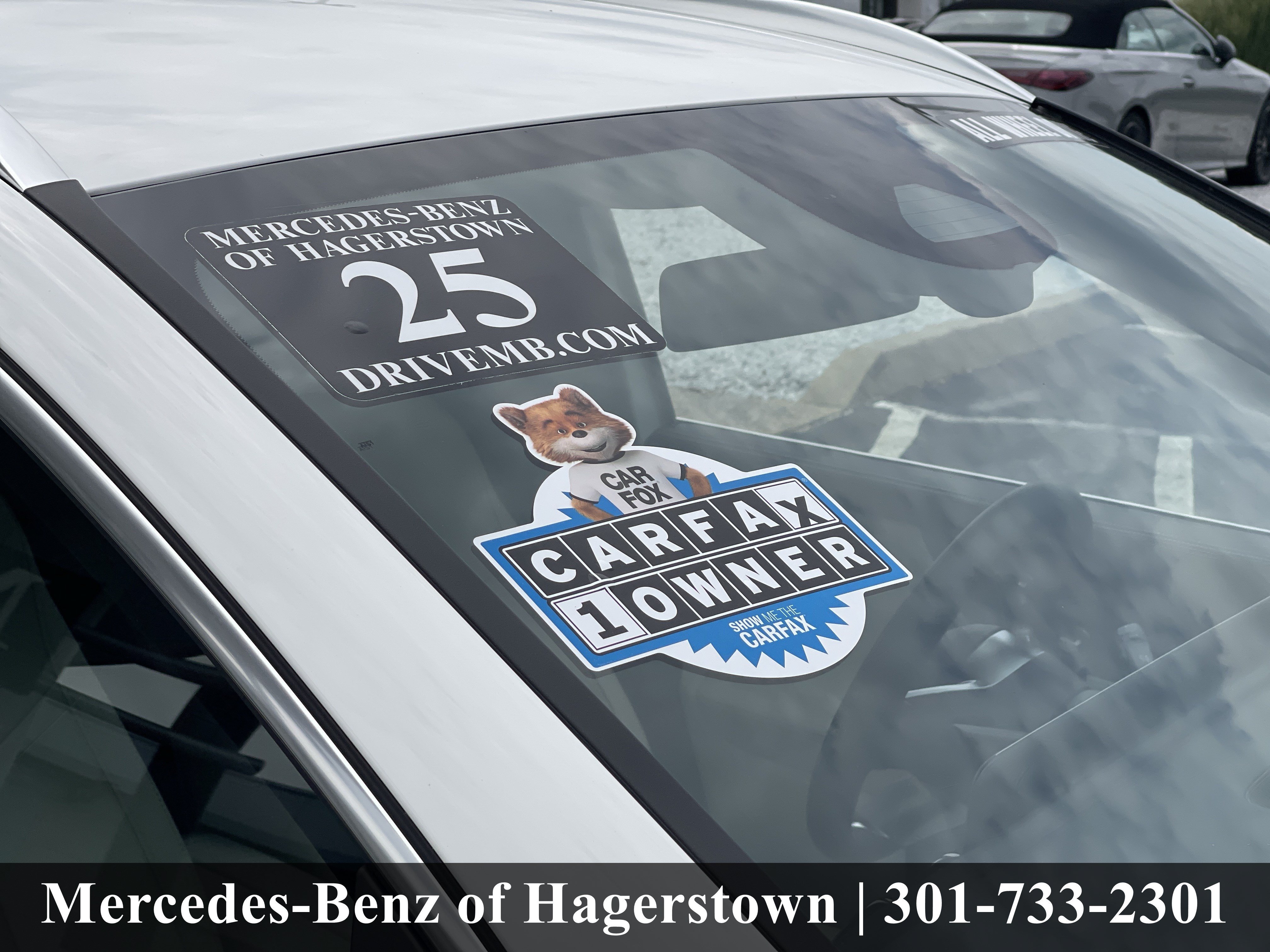 Certified Used 2025 Polar White Mercedes-Benz GLA 250 4MATIC® SUV image 39