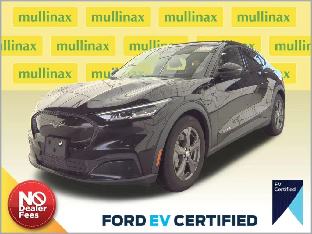 Certified Used 2021 Black Ford Select image 1