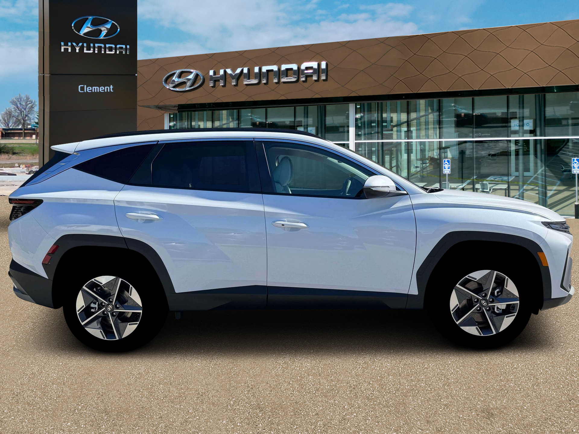 New 2026 White Hyundai SEL Convenience image 9