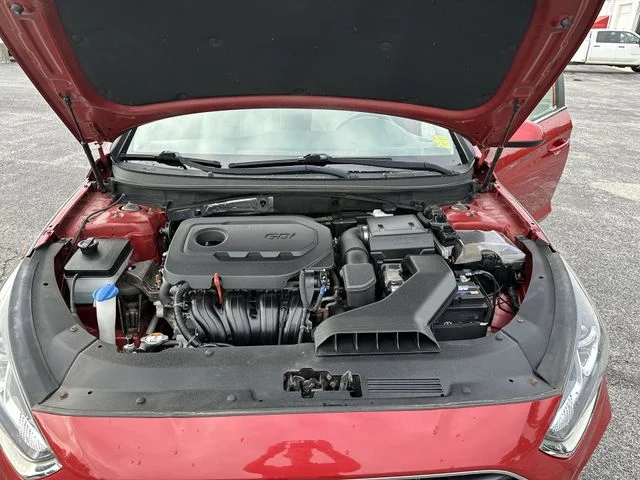 Used 2019 Red Hyundai SE image 19