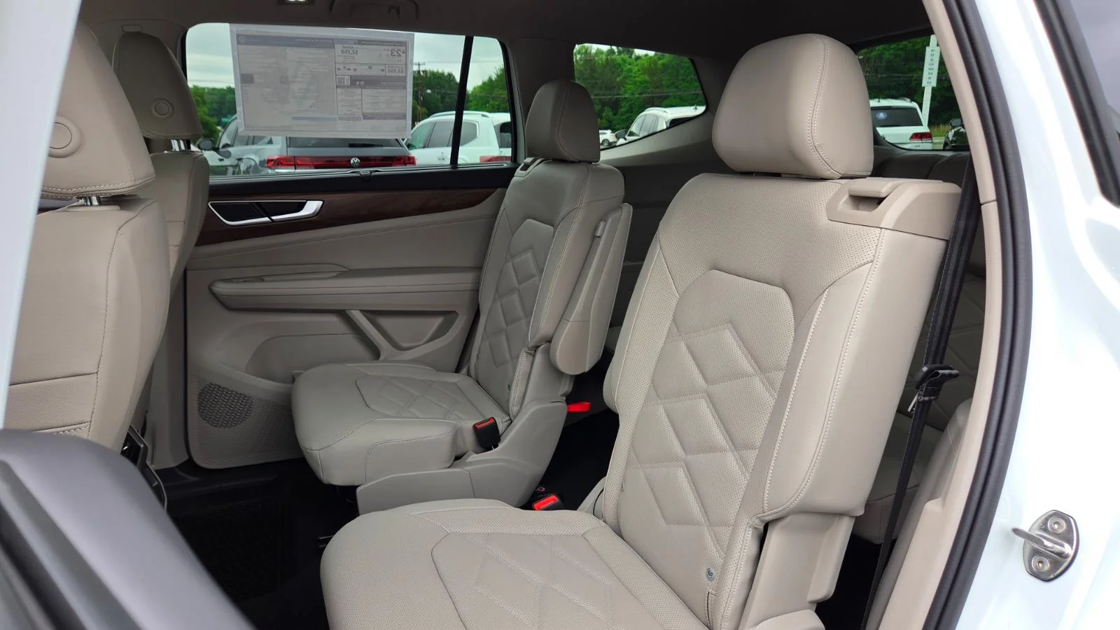 New 2026 opal white pearl Volkswagen 2.0T SE w/Technology image 46