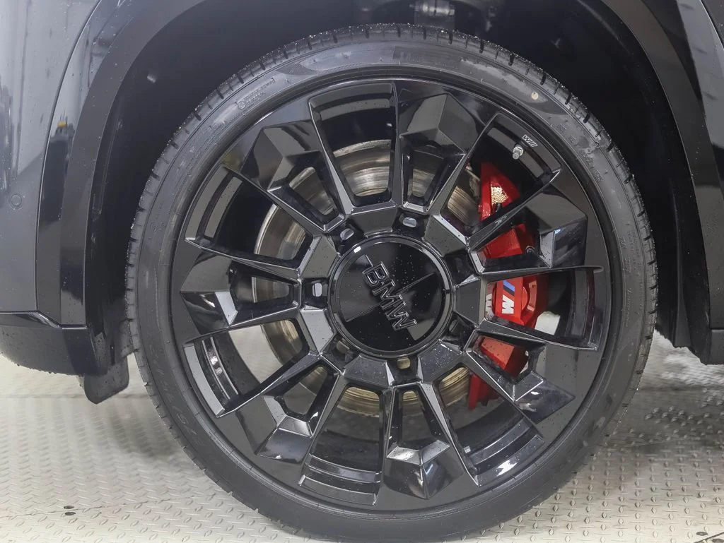 Used 2026 BMW XM Base with VIN 5YM33CS06T9228983 for sale in Minneapolis, Minnesota
